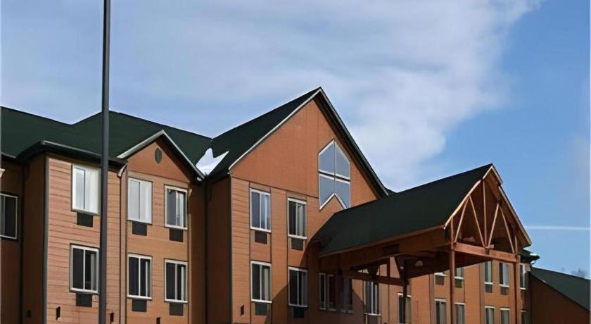 Holiday Inn Express Munising-Lakeview Hotel By Ihg Eksteriør billede