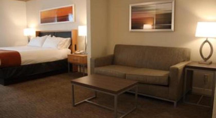 Holiday Inn Express Munising-Lakeview Hotel By Ihg Eksteriør billede