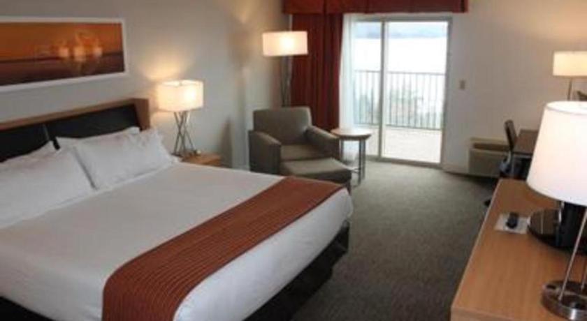 Holiday Inn Express Munising-Lakeview Hotel By Ihg Eksteriør billede