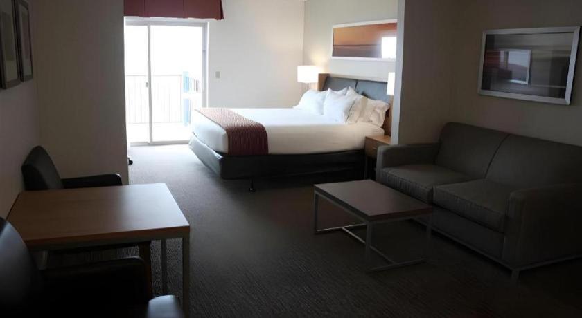 Holiday Inn Express Munising-Lakeview Hotel By Ihg Eksteriør billede